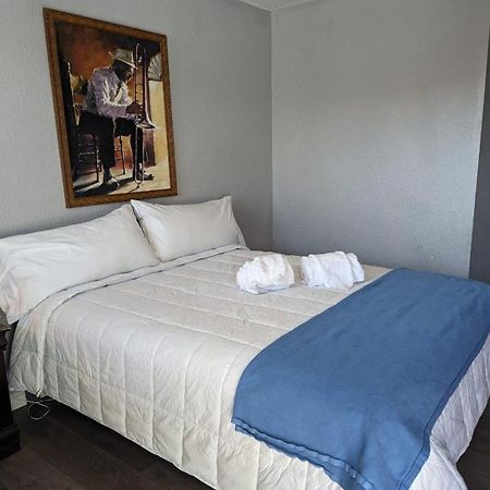 Ingles Motel ヘンダーソン エクステリア 写真